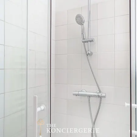 Confortable A Deux Pas De La Sorbonne *