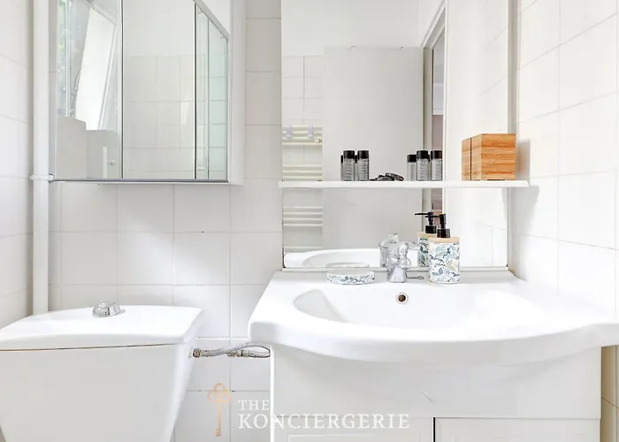 Confortable A Deux Pas De La Sorbonne * 파리