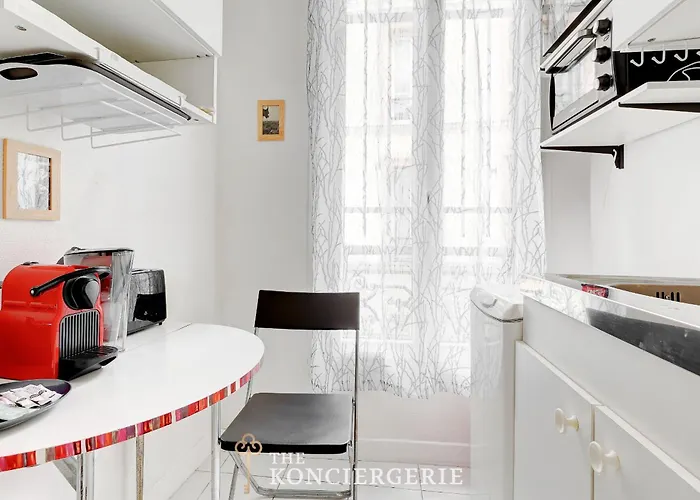 Confortable A Deux Pas De La Sorbonne *